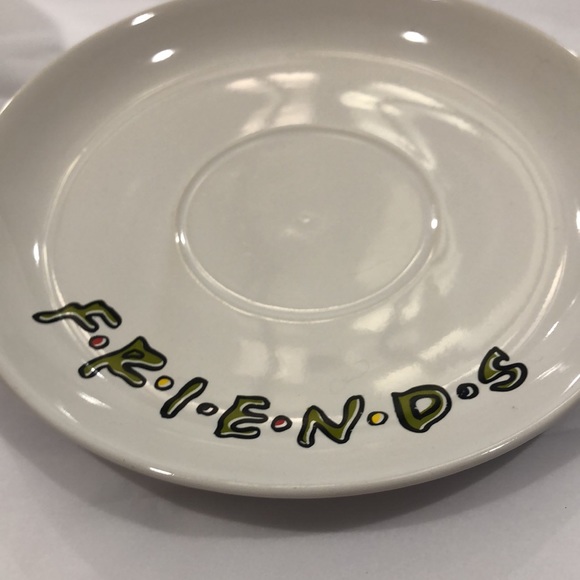 Friends tv show Central Perk vintage commemorative extra large cup and saucer - Picture 3 of 6